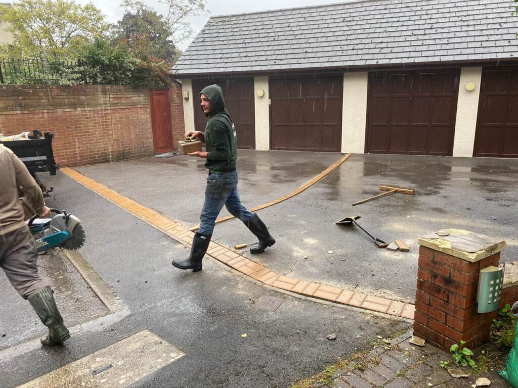 This is a photo of a resin driveway installed in Sheffield by Sheffield Resin Driveways